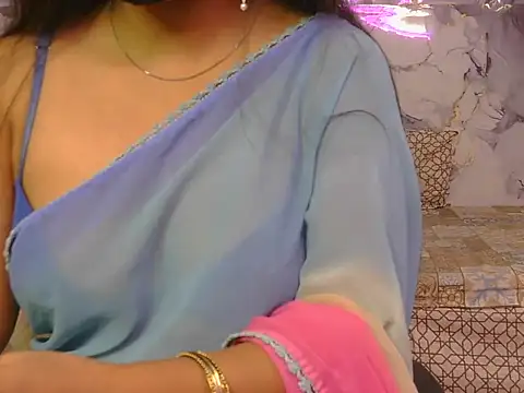 Snapshot of Aayesha-queen chatting on 06.02.26 Aayesha-queen online show from 06.02.26