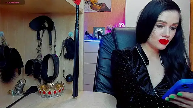 Snapshot of KristiTopxx chatting on 06.20.26 KristiTopxx online show from 06.20.26