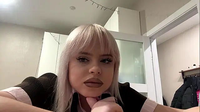 Lollyjollm online show from 02.25.26