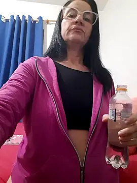 Snapshot of Camilegaucha chatting on 06.25.26 Camilegaucha online show from 06.25.26