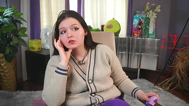 Snapshot of LoraPalmen chatting on 02.25.26 LoraPalmen online show from 02.25.26