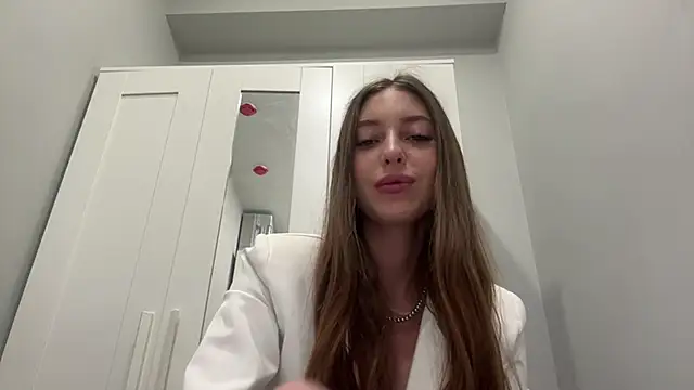 selena favn online show from 03.23.26