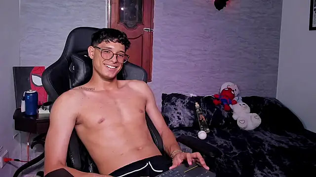 Snapshot of ban_sonder chatting on 02.25.26 ban sonder online show from 02.25.26