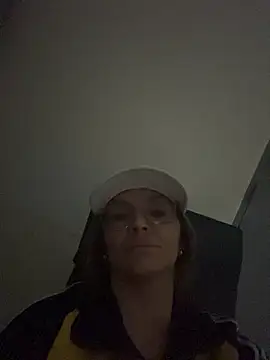 Snapshot of kendra_leroy chatting on 03.24.26 kendra leroy online show from 03.24.26