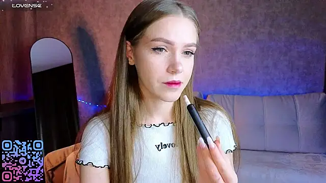 Snapshot of melee_eva chatting on 03.27.26 melee eva online show from 03.27.26