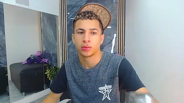 Hollmanhot online show from 05.14.26