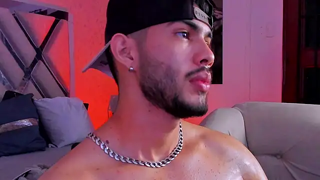 Snapshot of Vincentblack chatting on 04.11.26 Vincentblack online show from 04.11.26