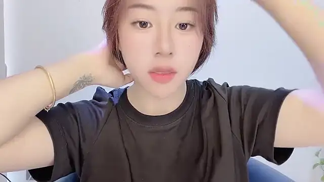 Baixi-01 online show from 04.17.26