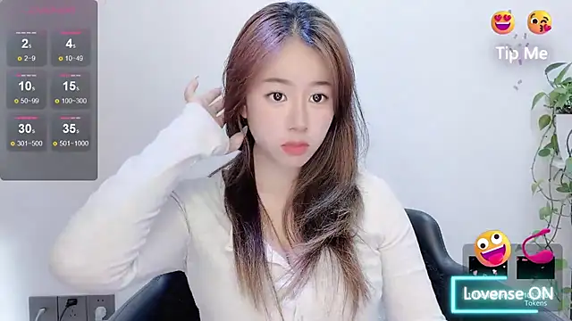 Snapshot of Baixi-01 chatting on 05.24.26 Baixi-01 online show from 05.24.26