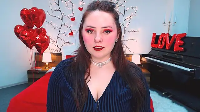 Snapshot of Hennessy_bunny chatting on 02.24.26 Hennessy bunny online show from 02.24.26