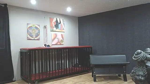 Snapshot of meesteresTirza chatting on 03.01.26 meesteresTirza online show from 03.01.26