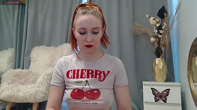 Snapshot of EmberLuna_ chatting on 03.02.26 EmberLuna online show from 03.02.26