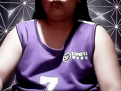 Snapshot of Flowerbebe chatting on 05.23.26 Flowerbebe online show from 05.23.26