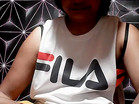 Snapshot of Flowerbebe chatting on 05.26.26 Flowerbebe online show from 05.26.26