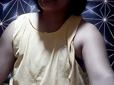 Snapshot of Flowerbebe chatting on 05.27.26 Flowerbebe online show from 05.27.26
