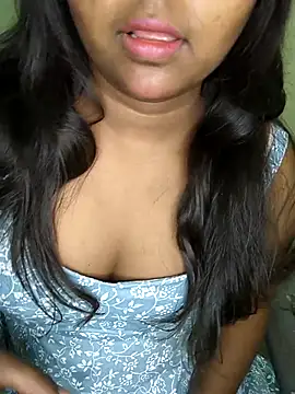 MISS MADHURIBABY online show from 04.22.26