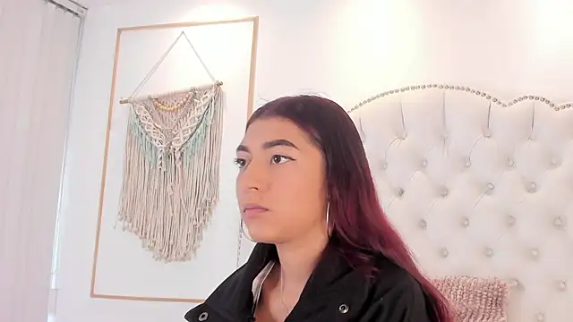 Sara funy online show from 04.08.26