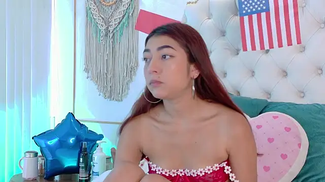 Snapshot of Sara_funy chatting on 07.06.26 Sara funy online show from 07.06.26