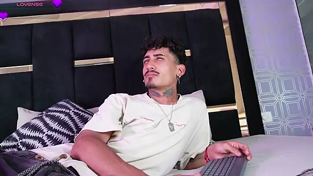 Snapshot of Dark_Eros_ chatting on 03.07.26 Dark Eros online show from 03.07.26