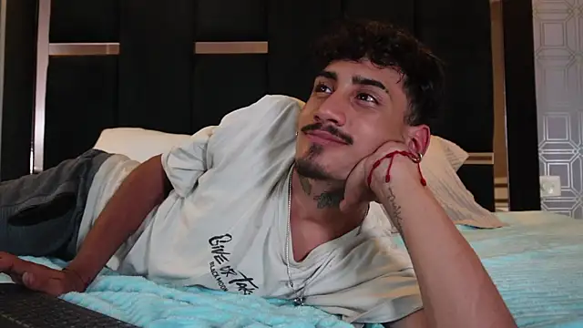 Snapshot of Dark_Eros_ chatting on 03.09.26 Dark Eros online show from 03.09.26