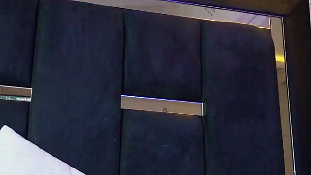 Snapshot of Dark_Eros_ chatting on 04.09.26 Dark Eros online show from 04.09.26