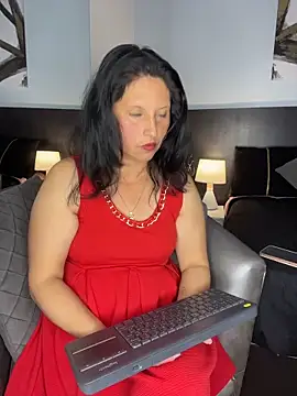  MissJames   online show from 02.25.26