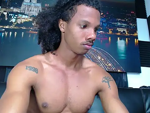 Snapshot of Josh_fit7 chatting on 03.11.26 Josh fit7 online show from 03.11.26