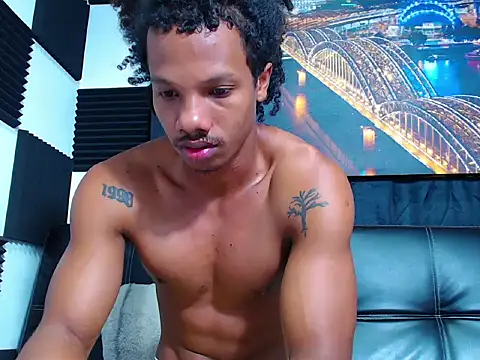 Snapshot of Josh_fit7 chatting on 03.27.26 Josh fit7 online show from 03.27.26