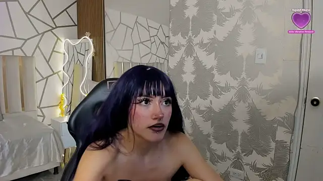 Snapshot of Cloee_tay1 chatting on 04.25.26 Cloee tay1 online show from 04.25.26