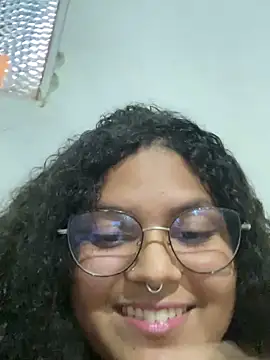 Snapshot of prettydall chatting on 02.26.26 prettydall online show from 02.26.26