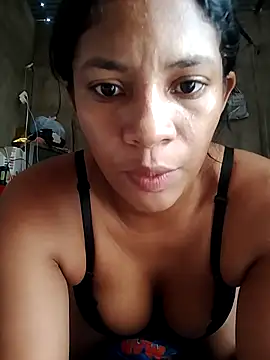Snapshot of sexyhotbigass chatting on 04.27.26 sexyhotbigass online show from 04.27.26