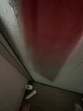 Snapshot of mrelou chatting on 02.25.26 mrelou online show from 02.25.26