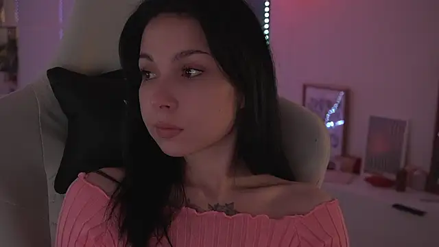 Akaruiiii online show from 04.02.26