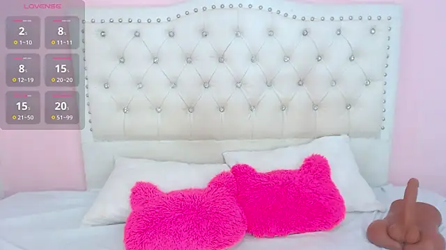 Snapshot of rubi_millerr chatting on 05.28.26 rubi millerr online show from 05.28.26