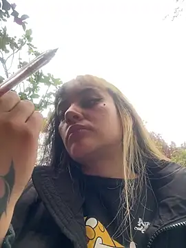 Sara 92 online show from 04.14.26