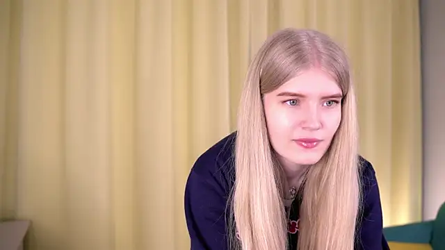 Snapshot of TraceeSeelig chatting on 03.03.26 TraceeSeelig online show from 03.03.26