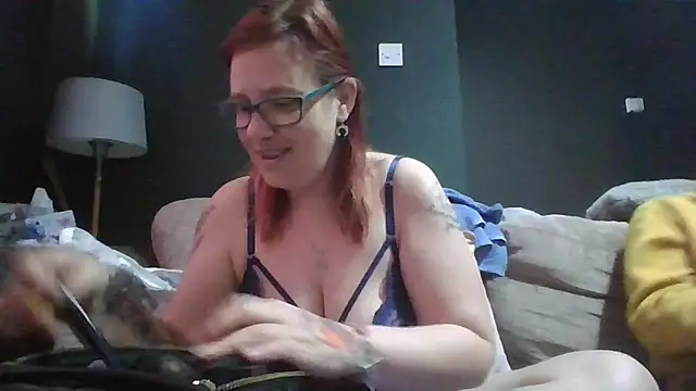 Curvy Clare online show from 03.26.26