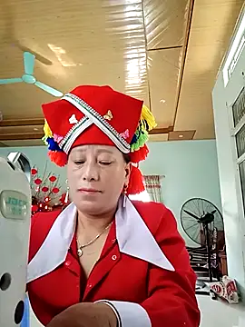 Snapshot of JenyLy68 chatting on 02.28.26 JenyLy68 online show from 02.28.26