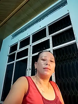 Snapshot of JenyLy68 chatting on 03.01.26 JenyLy68 online show from 03.01.26