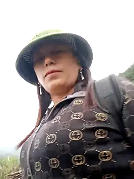 Snapshot of JenyLy68 chatting on 03.28.26 JenyLy68 online show from 03.28.26