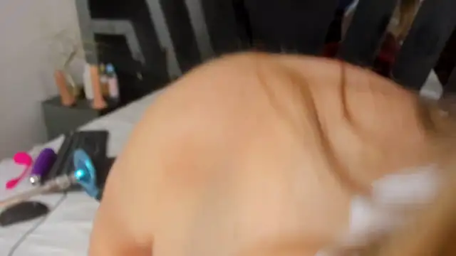 Nikol Lopez  online show from 03.20.26