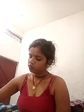 Snapshot of Hot_chani chatting on 04.04.26 Hot chani online show from 04.04.26