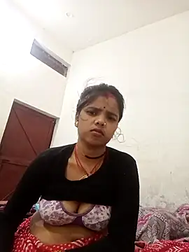 Snapshot of Hot_chani chatting on 04.07.26 Hot chani online show from 04.07.26