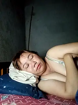 Snapshot of lyly_sexx chatting on 03.01.26 lyly sexx online show from 03.01.26