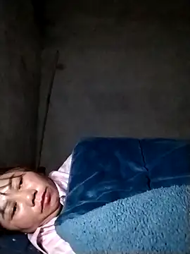 Snapshot of lyly_sexx chatting on 03.16.26 lyly sexx online show from 03.16.26
