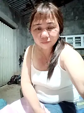 Snapshot of lyly_sexx chatting on 03.30.26 lyly sexx online show from 03.30.26