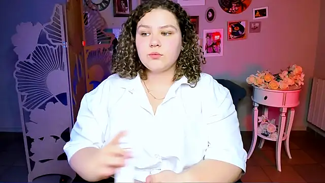 SofiRoce online show from 03.14.26