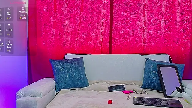 Double Delight online show from 05.19.26
