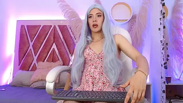 Evelyn Thomas online show from 02.27.26