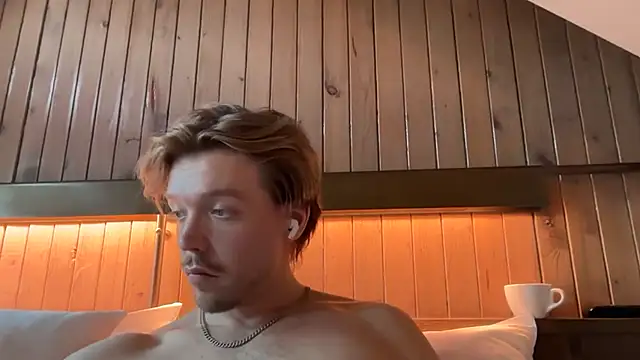 Snapshot of achillles67 chatting on 02.25.26 achillles67 online show from 02.25.26